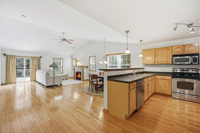 $475,000 | 749 Cricket Lane, Unit 749, Middleton, WI 53562