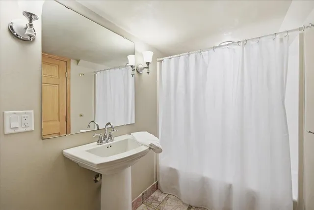 $475,000 | 749 Cricket Lane, Unit 749, Middleton, WI 53562