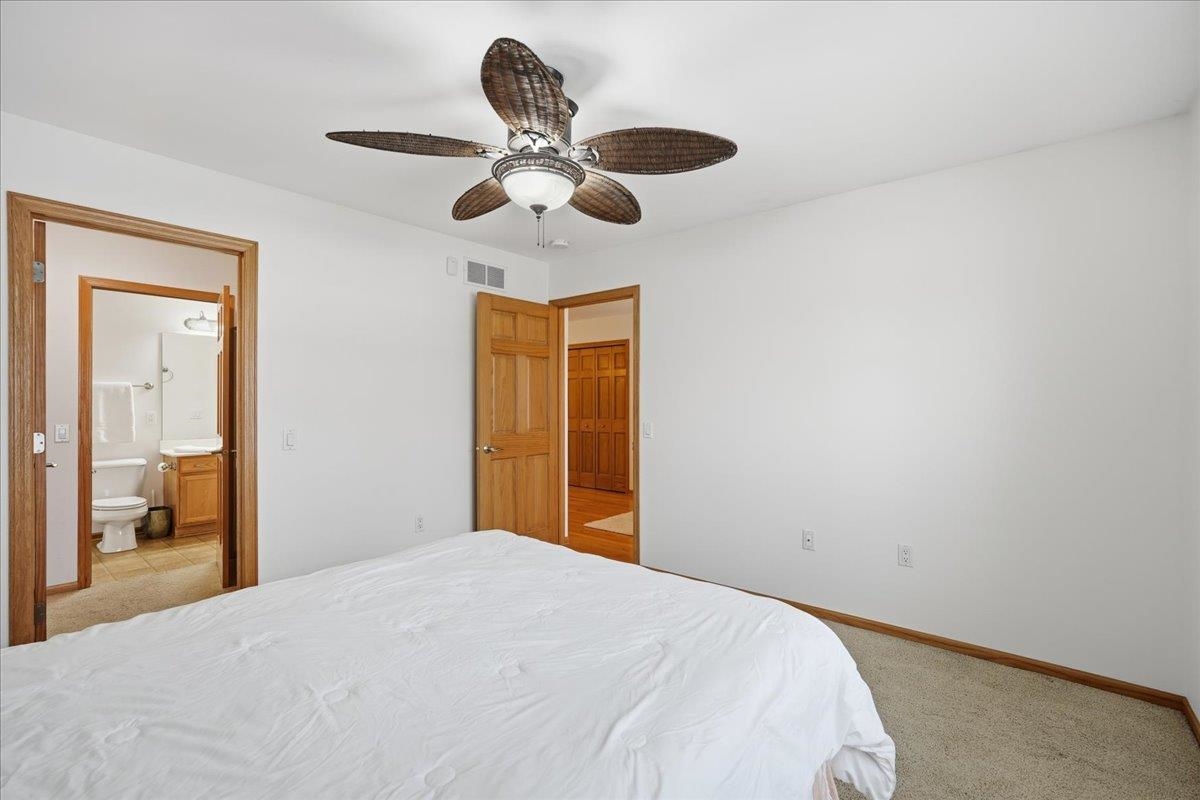 749 Cricket Lane, Unit 749 Middleton, WI 53562 - Photo 7 of 39