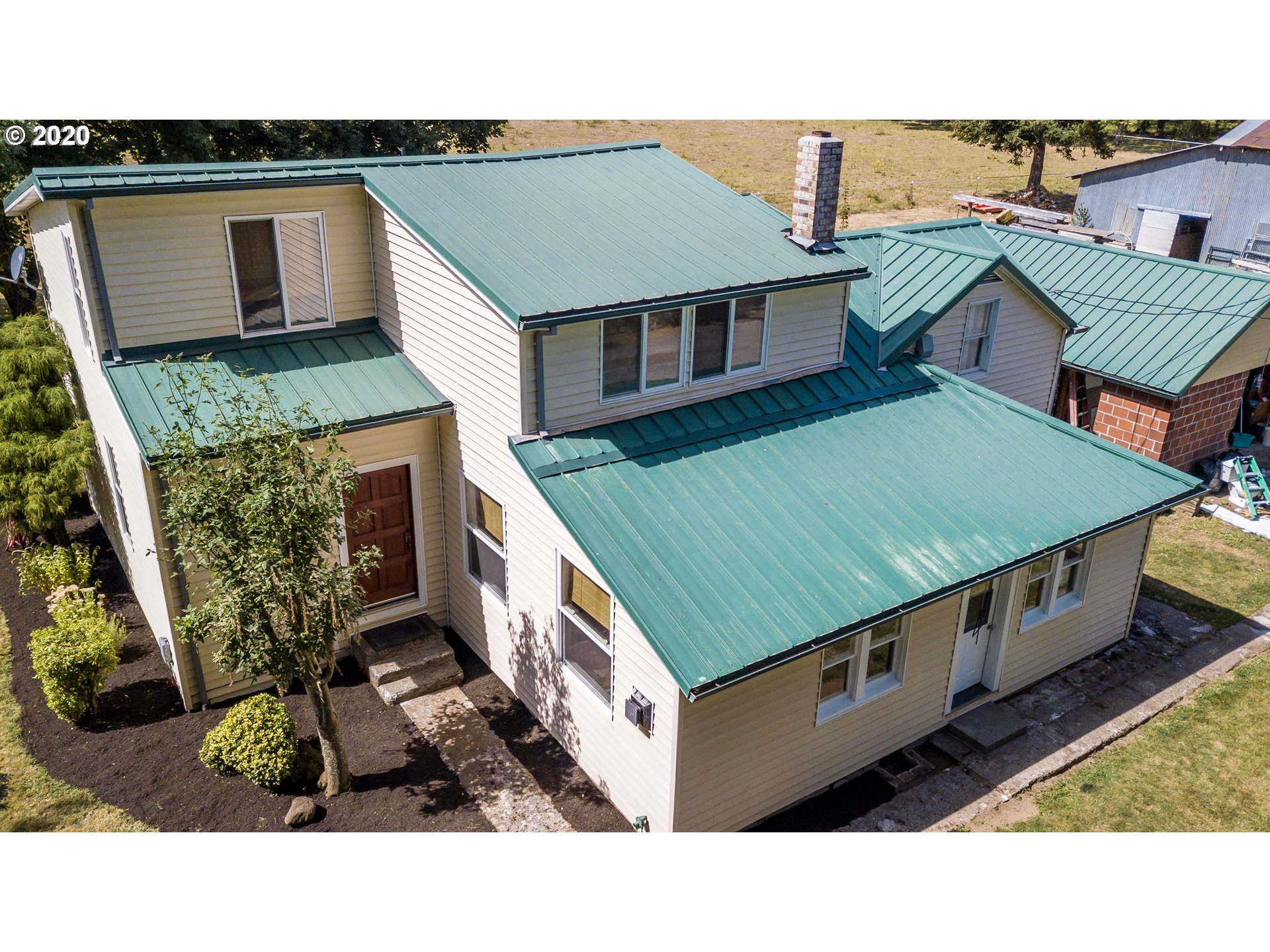11563 South Barnards Road Canby, OR 97013 - Photo 2 of 32