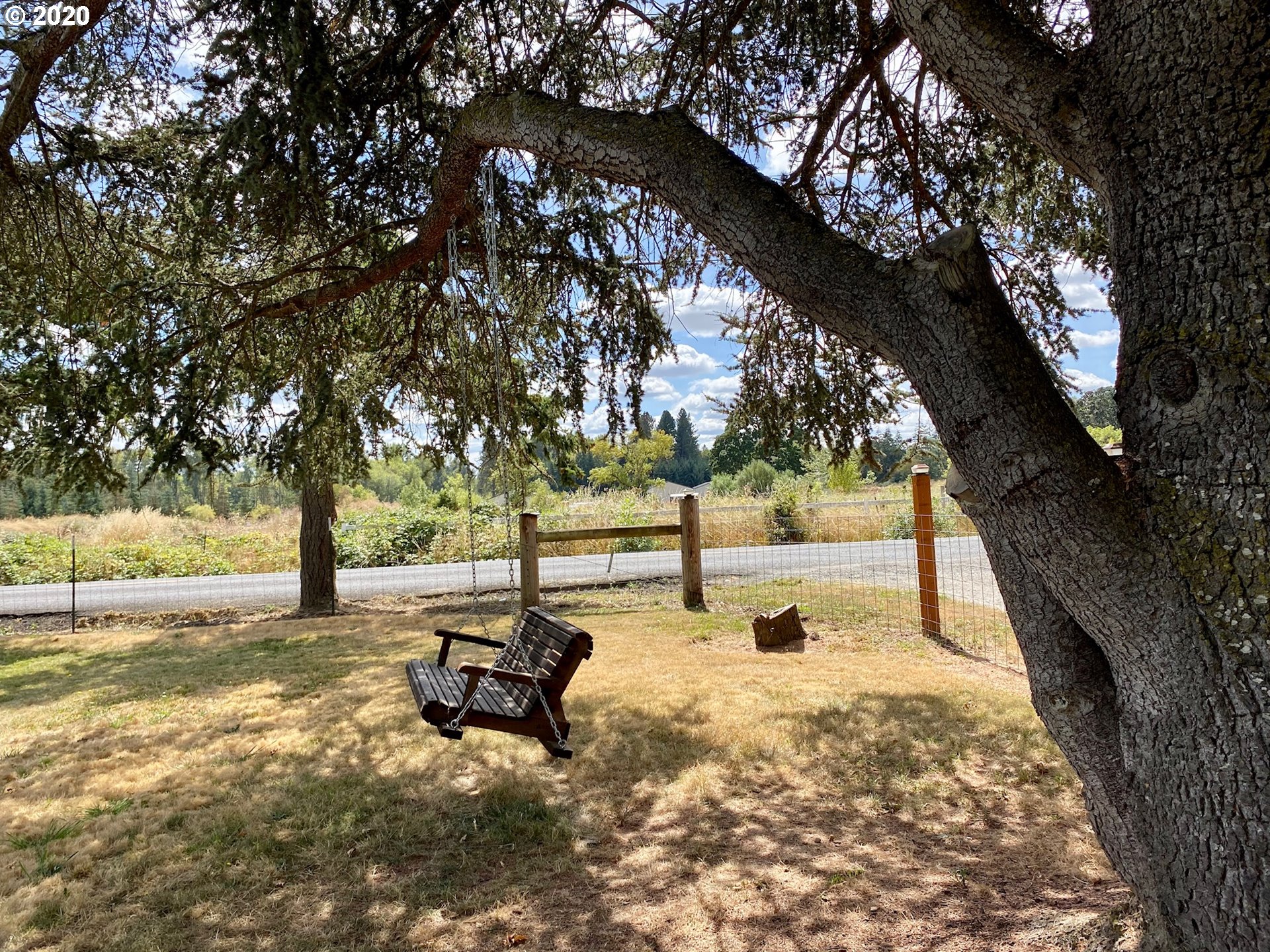 11563 South Barnards Road Canby, OR 97013 - Photo 16 of 32