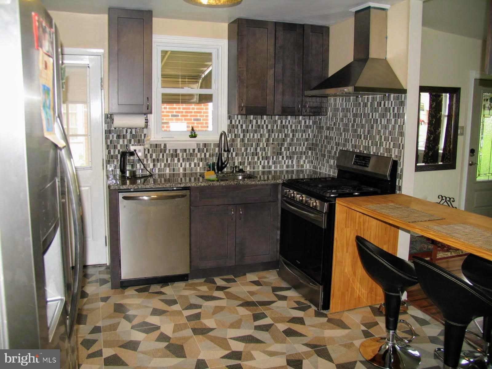 7729 Dungan Road Philadelphia, PA 19111 - Photo 11 of 40 Gallery Image 11