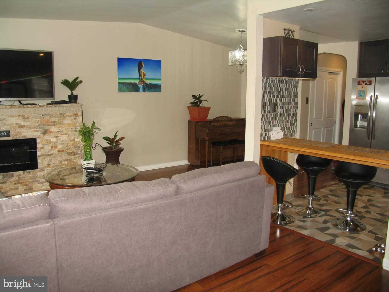 7729 Dungan Road Philadelphia, PA 19111 - Photo 12 of 40 Gallery Image 12