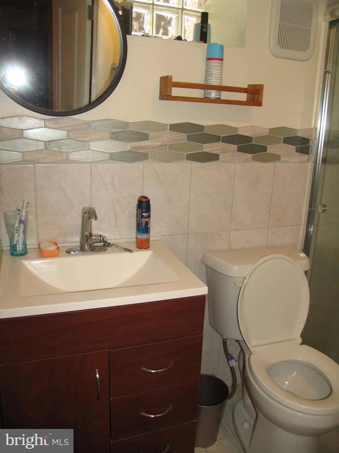 7729 Dungan Road Philadelphia, PA 19111 - Photo 21 of 40 Lower Level bathroom