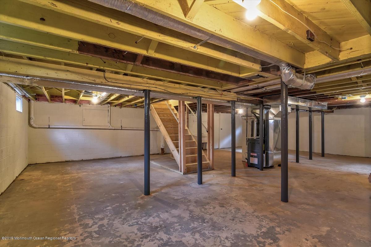14 West Hill Road Colonia, NJ 07067 - Photo 23 of 26 23-Lower Level
