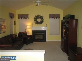 59 Long Meadow Road Royersford, PA 19468 - Photo 4 of 6 Family Room