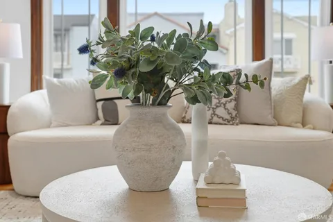$1,295,000 | 2487 33rd Avenue, San Francisco, CA 94116