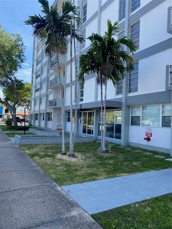$232,500 | 1400 Southwest 27th Avenue, Unit 202, Miami, FL 33145