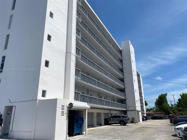 $232,500 | 1400 Southwest 27th Avenue, Unit 202, Miami, FL 33145