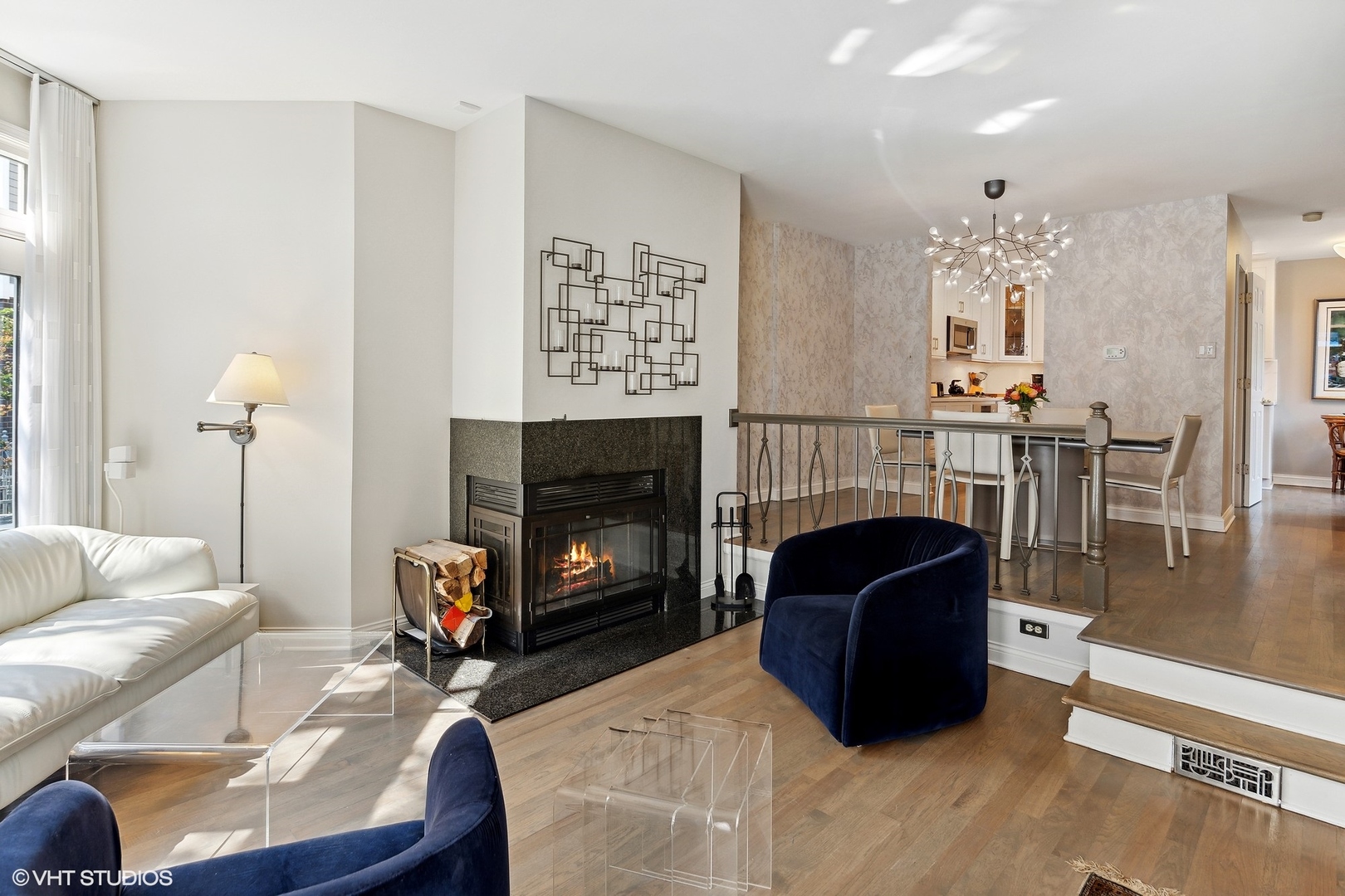 3305 North Racine Avenue, Unit E Chicago, IL 60657 - Photo 5 of 30 a living room with furniture and a fireplace
