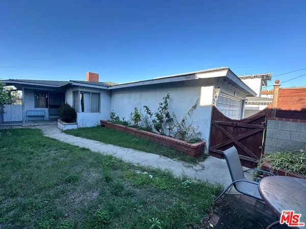 $3,500,000 | 661 19th Street, Manhattan Beach, CA 90266