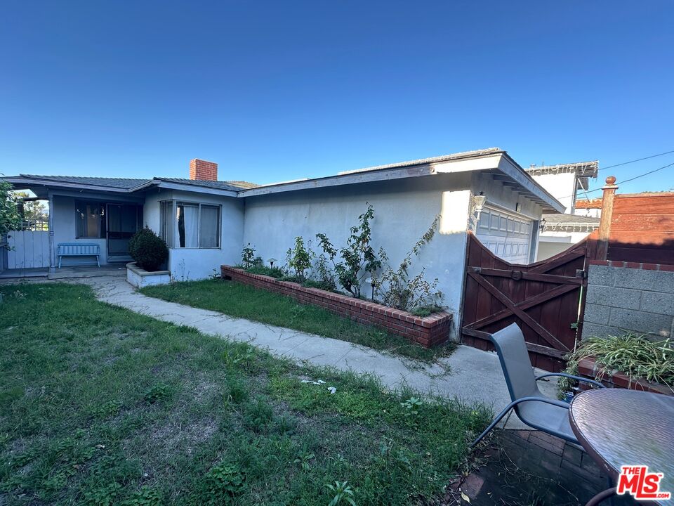 661 19th Street Manhattan Beach, CA 90266 - Photo 2 of 3