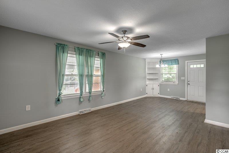 3605 Spivey Street Loris, SC 29569 - Photo 8 of 24 Gallery Image 8