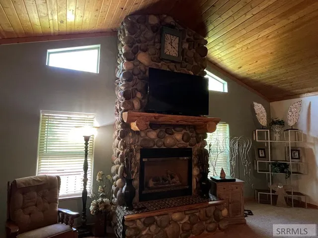 $875,000 | 22 East Rich Lane, Blackfoot, ID 83221