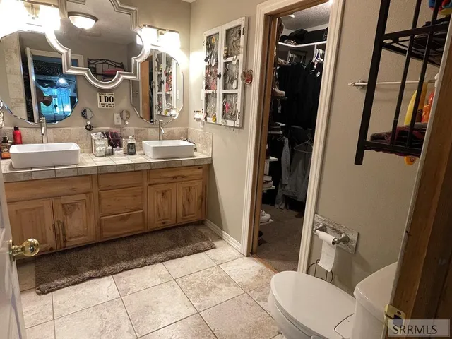 $875,000 | 22 East Rich Lane, Blackfoot, ID 83221