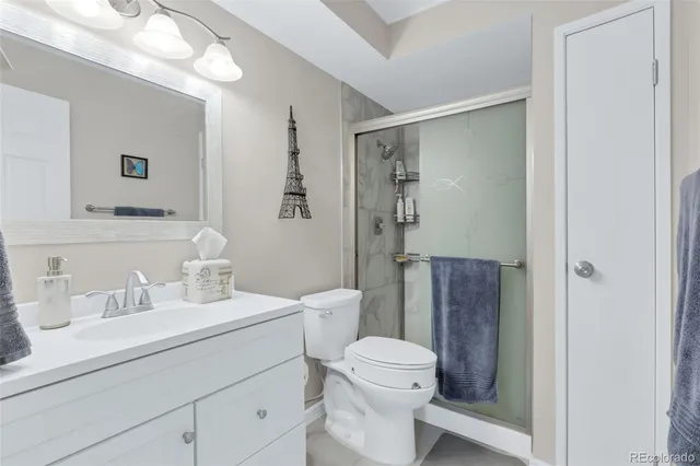 a view of a workspace with furniture