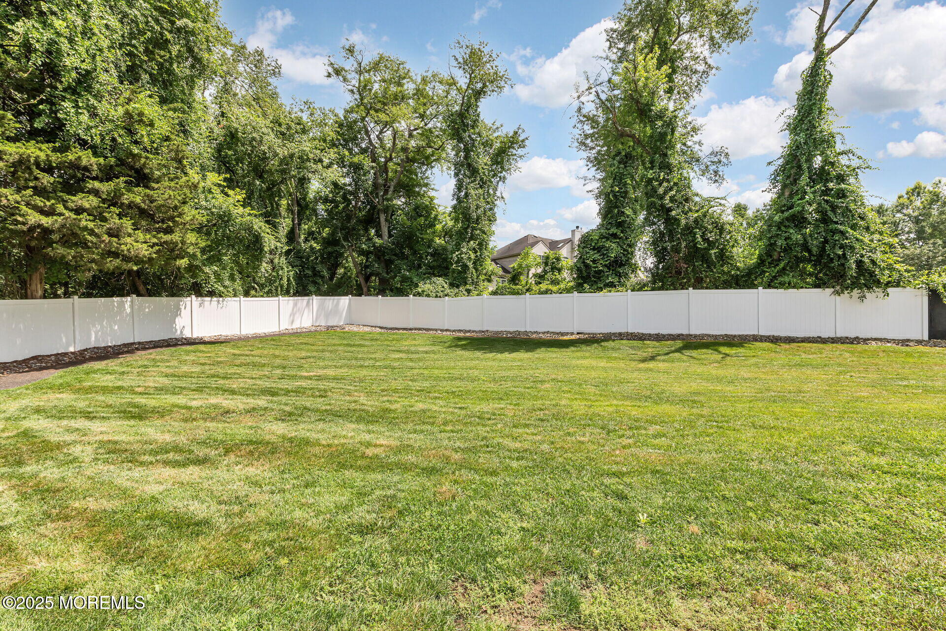 212 Millstone Road Millstone Township, NJ 08535 - Photo 51 of 76 080-1920x1280-photo