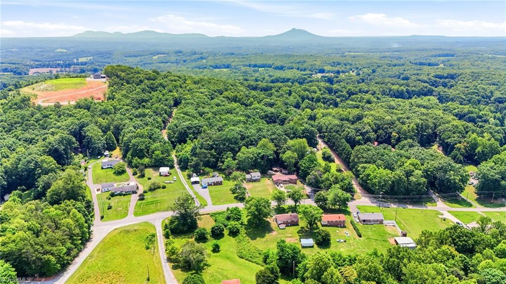 1547 Siloam Road Mount Airy, NC 27030 - Photo 25 of 28