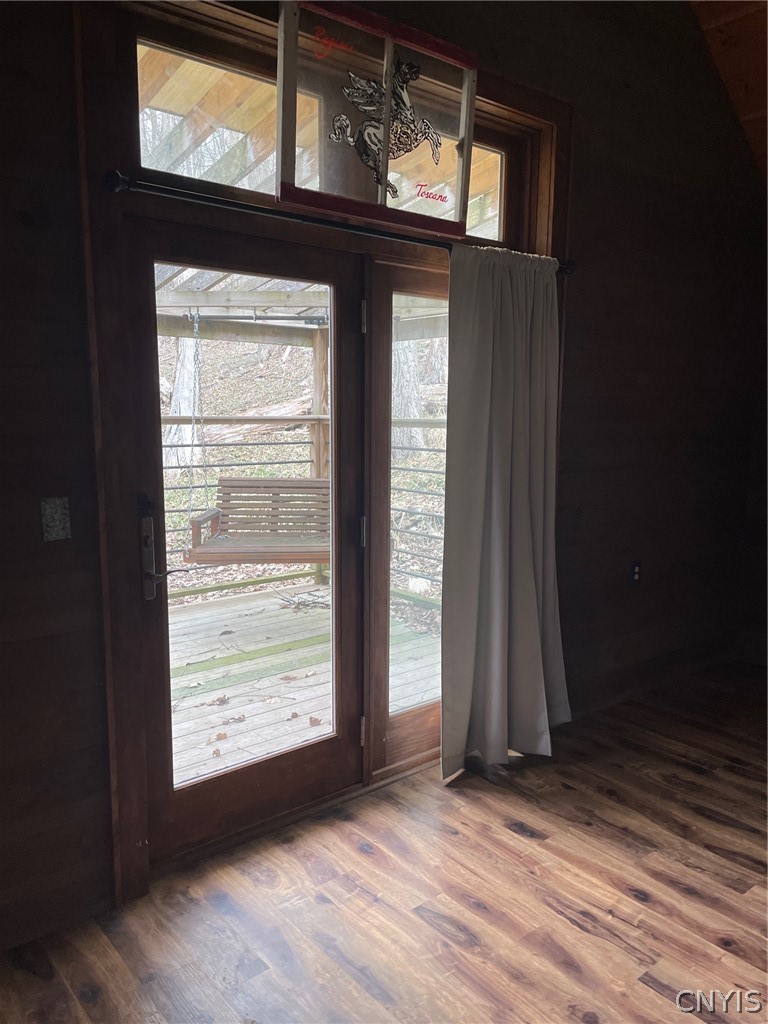 321 Rockwell Road Onondaga, NY 13120 - Photo 23 of 45 Porch off of first floor primary bedroom
