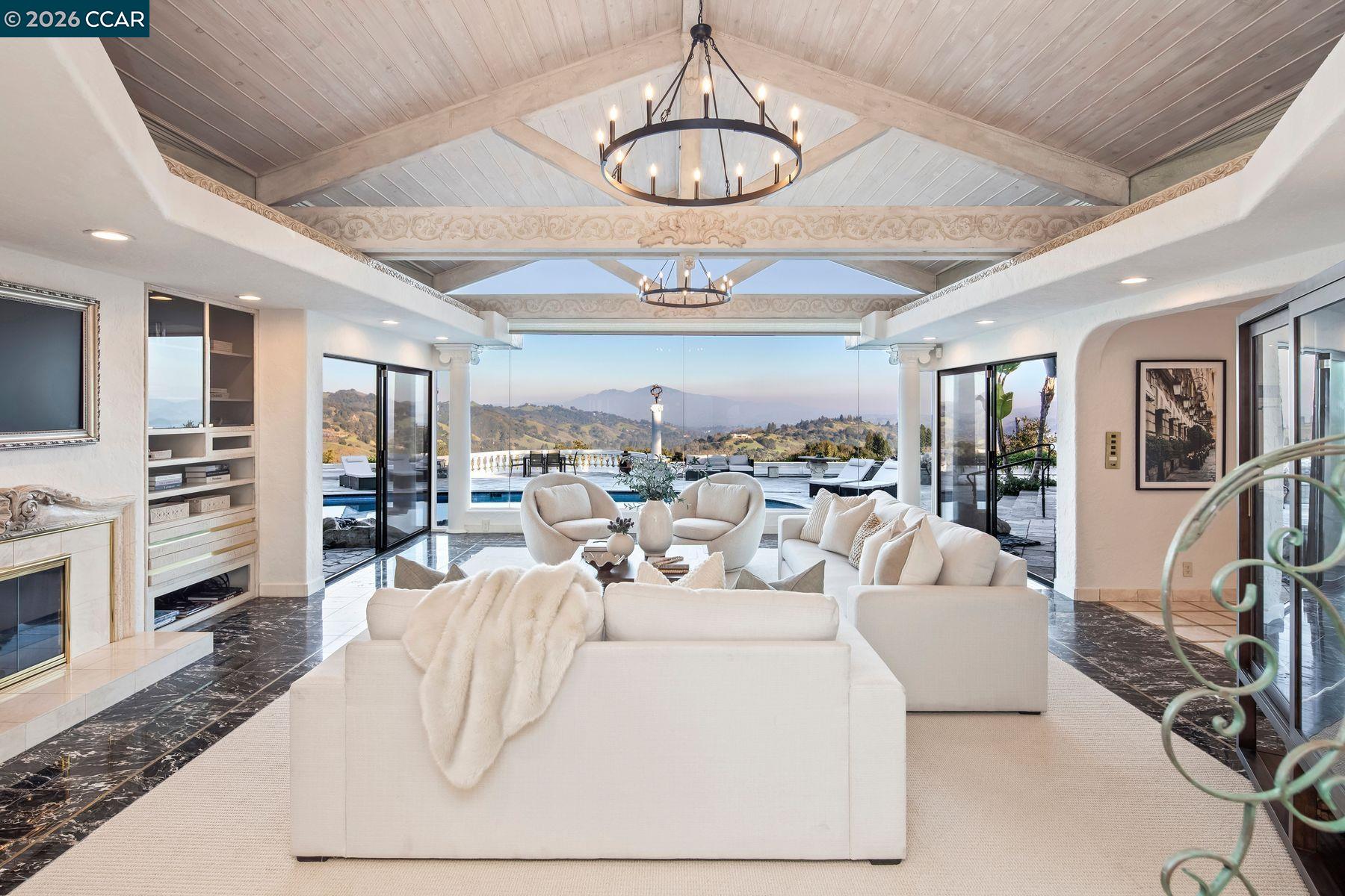 4146 Canyon Road Lafayette, CA 94549 - Photo 12 of 60