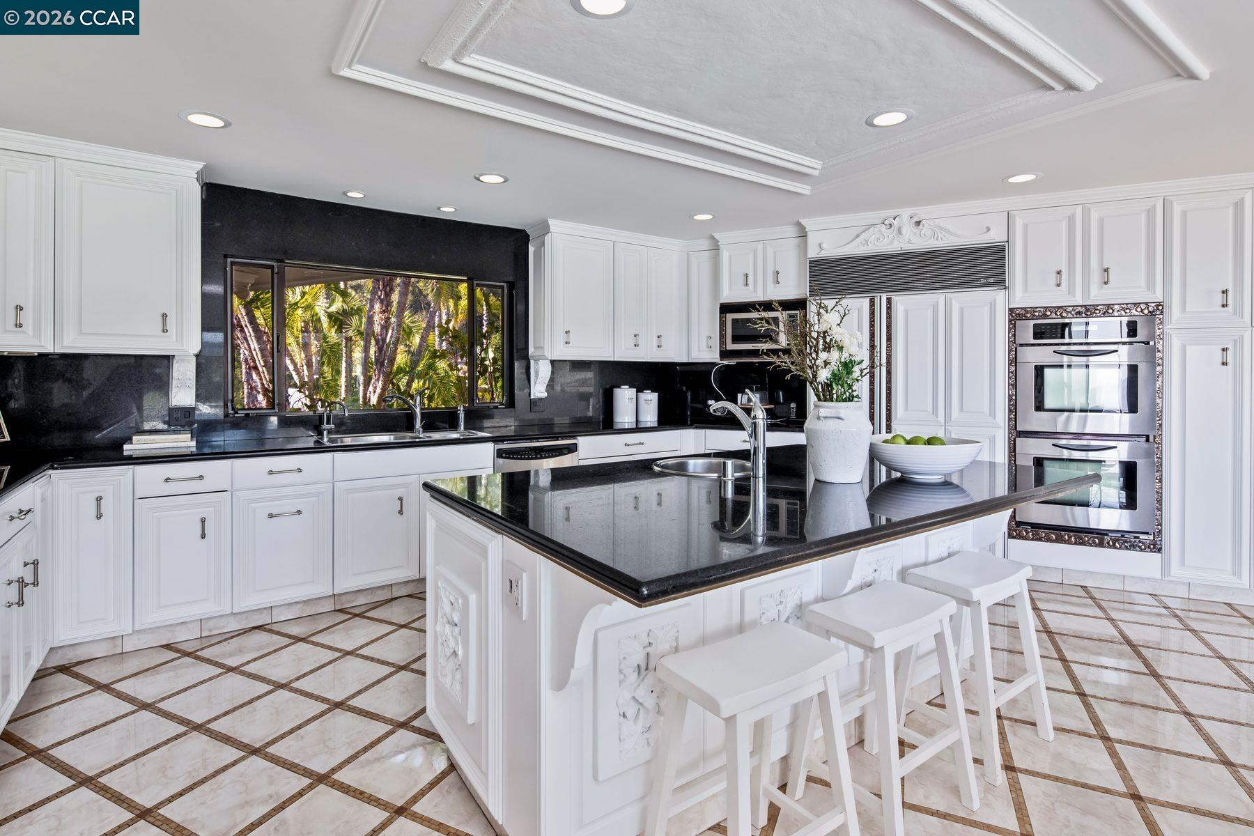 4146 Canyon Road Lafayette, CA 94549 - Photo 21 of 60