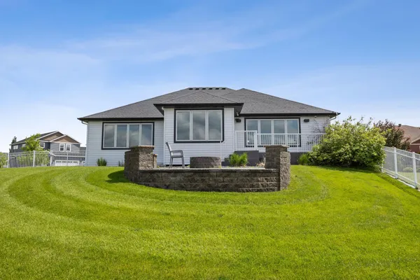 $849,900 | 3004 6th Street East, West Fargo, ND 58078