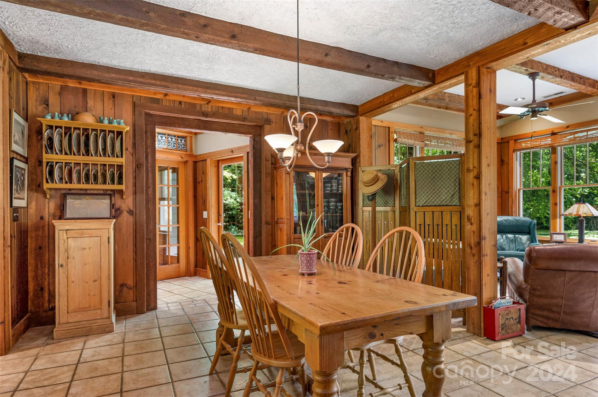 102 Dug Hill Road Landrum, SC 29356 - Photo 8 of 30 a dining room with furniture and window