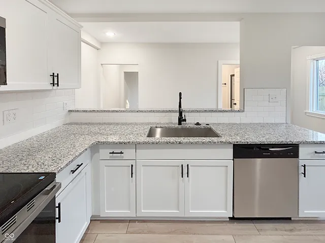 $2,699 | 1515 Ringgold Avenue, Indianapolis, IN 46203