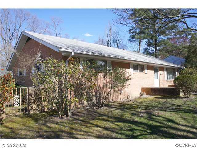 2005 Fort Rice Street Petersburg, VA 23805 - Photo 1 of 18 Exterior Front