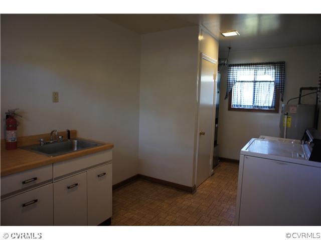 2005 Fort Rice Street Petersburg, VA 23805 - Photo 18 of 18 Laundry - large utility room with a 1/2 bath.