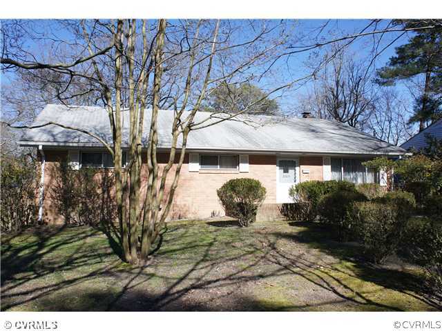 2005 Fort Rice Street Petersburg, VA 23805 - Photo 2 of 18 Exterior Front