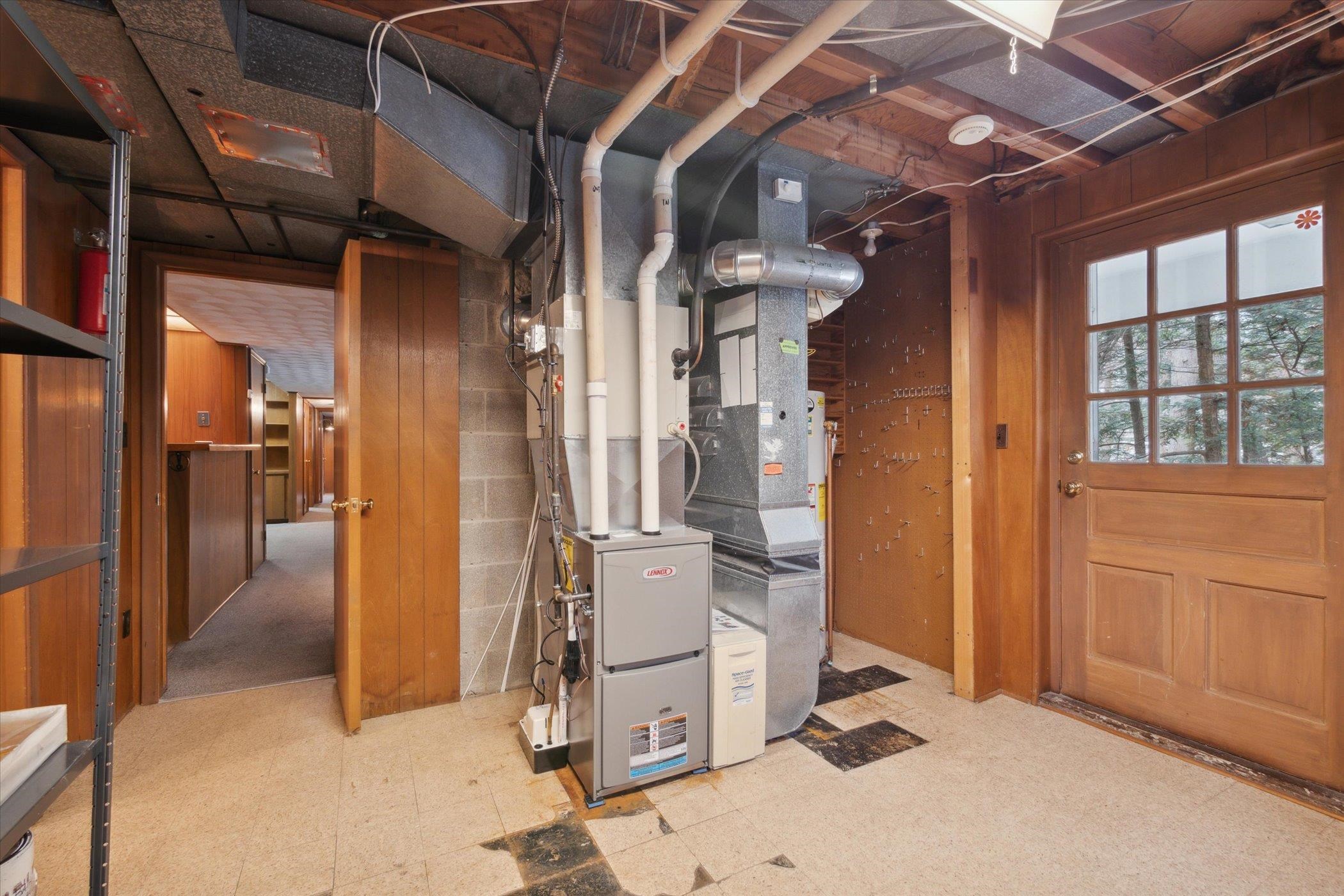 6074 Deguise Court Rochester, MI 48306 - Photo 44 of 51 50098214-47.JPG