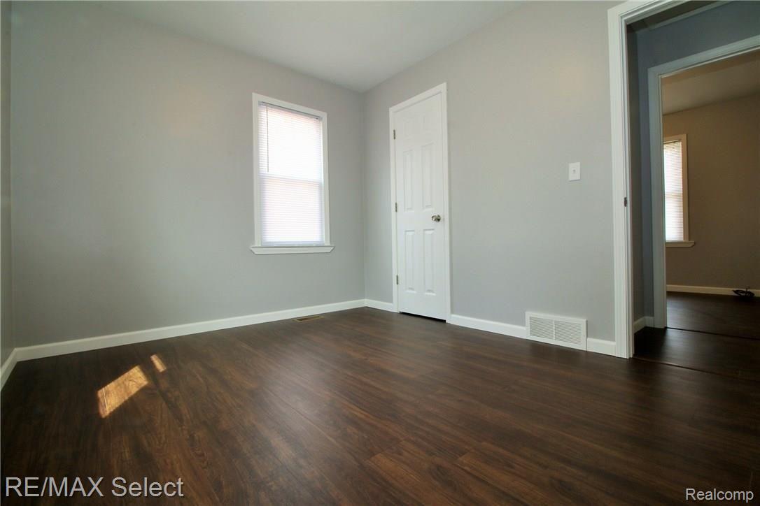 7255 North Bray Road Mount Morris, MI 48458 - Photo 20 of 23 IMG_8980.JPG