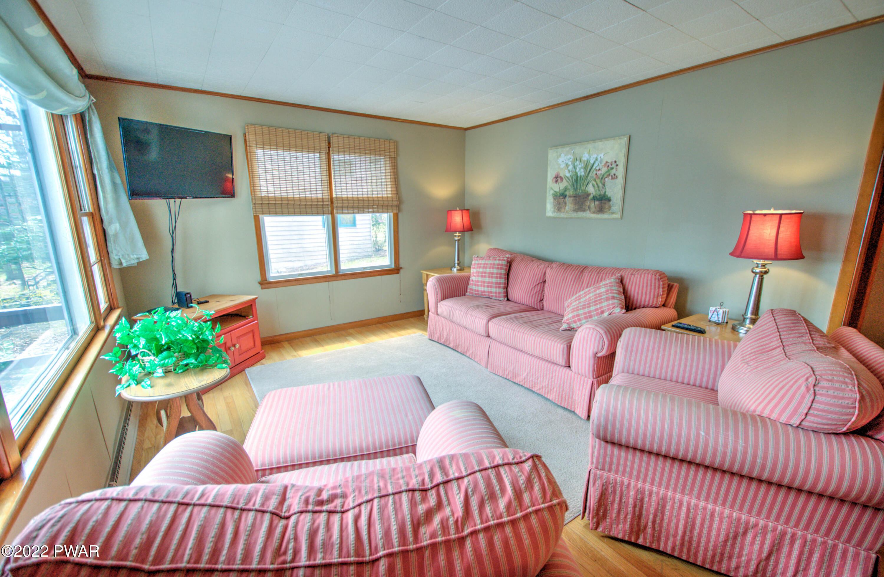 24 Park Road Lakeville, PA 18438 - Photo 6 of 38