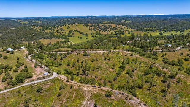 $270,000 | 12377 Twin Pines Road, Sutter Creek, CA 95685