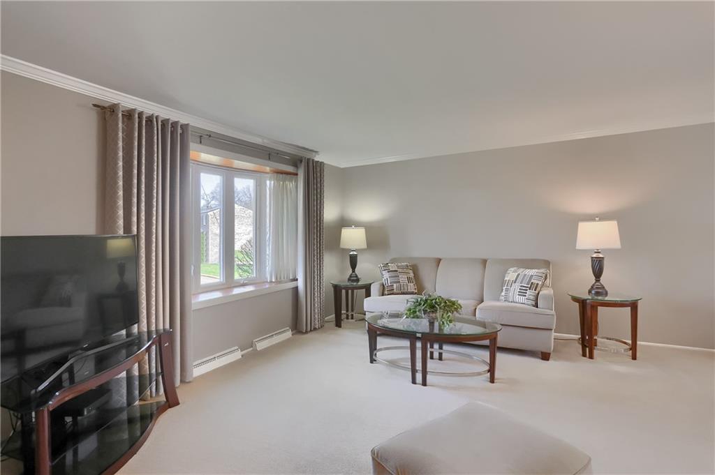 245 Wyngate Road Coraopolis, PA 15108 - Photo 13 of 38