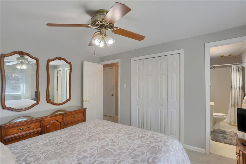 245 Wyngate Road Coraopolis, PA 15108 - Photo 26 of 38