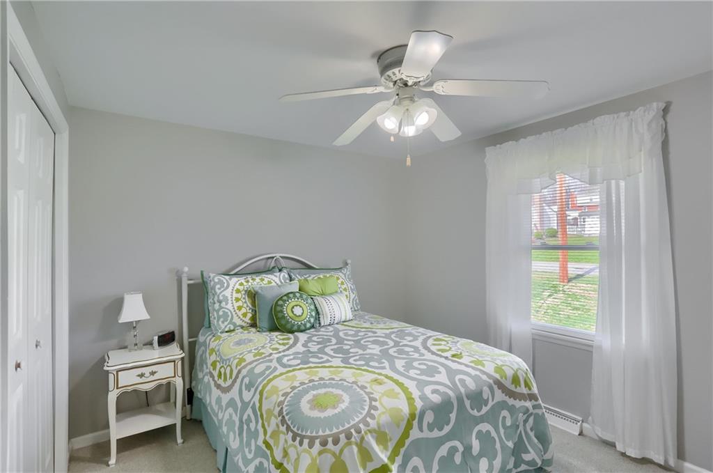 245 Wyngate Road Coraopolis, PA 15108 - Photo 28 of 38