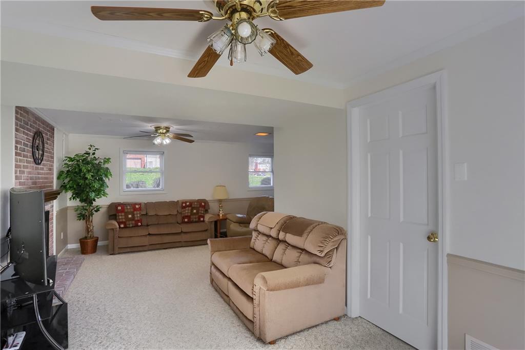 245 Wyngate Road Coraopolis, PA 15108 - Photo 35 of 38