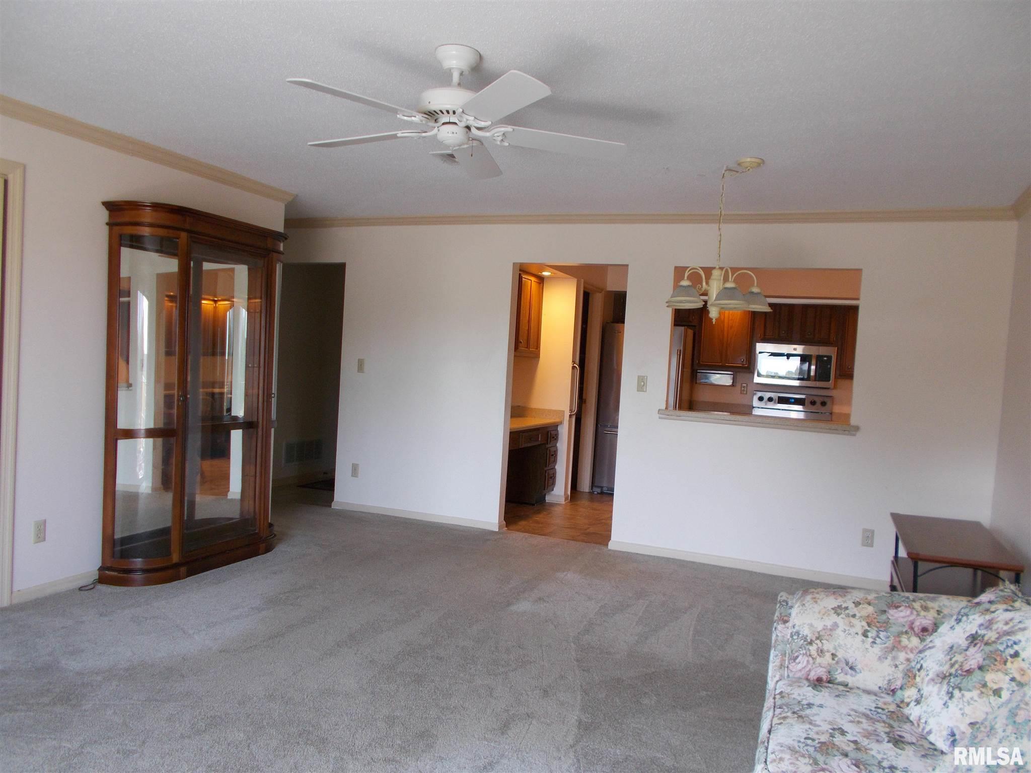 1360 Kimberly Ridge Road, Unit 312 Bettendorf, IA 52722 - Photo 5 of 27 Gallery Image 5