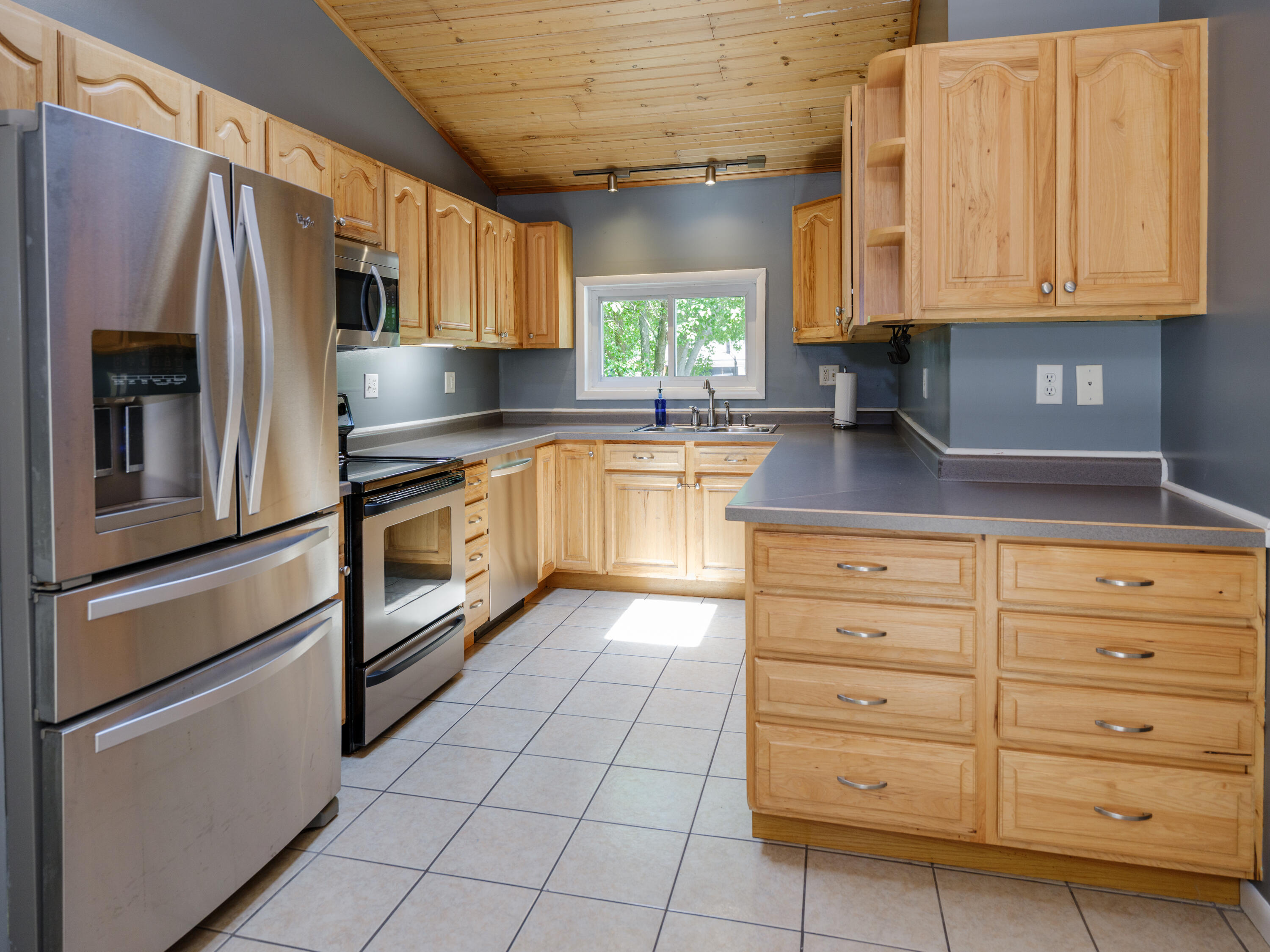 52120 Kern Drive Three Rivers, MI 49093 - Photo 10 of 35 52120 Kern Dr-110