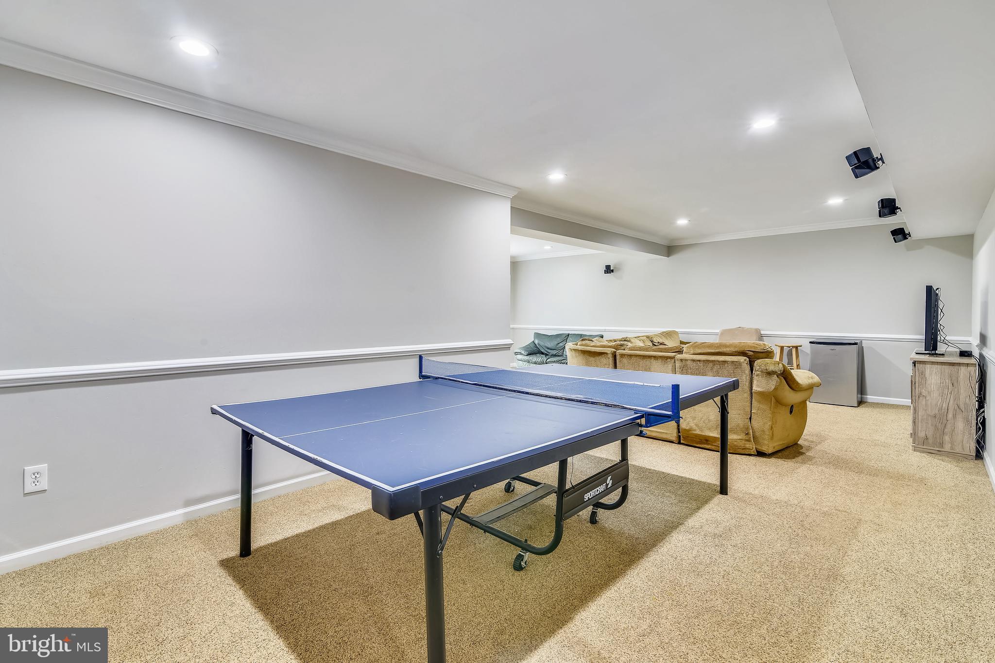 7173 Baldwin Ridge Road Warrenton, VA 20187 - Photo 68 of 113 Lower level game room