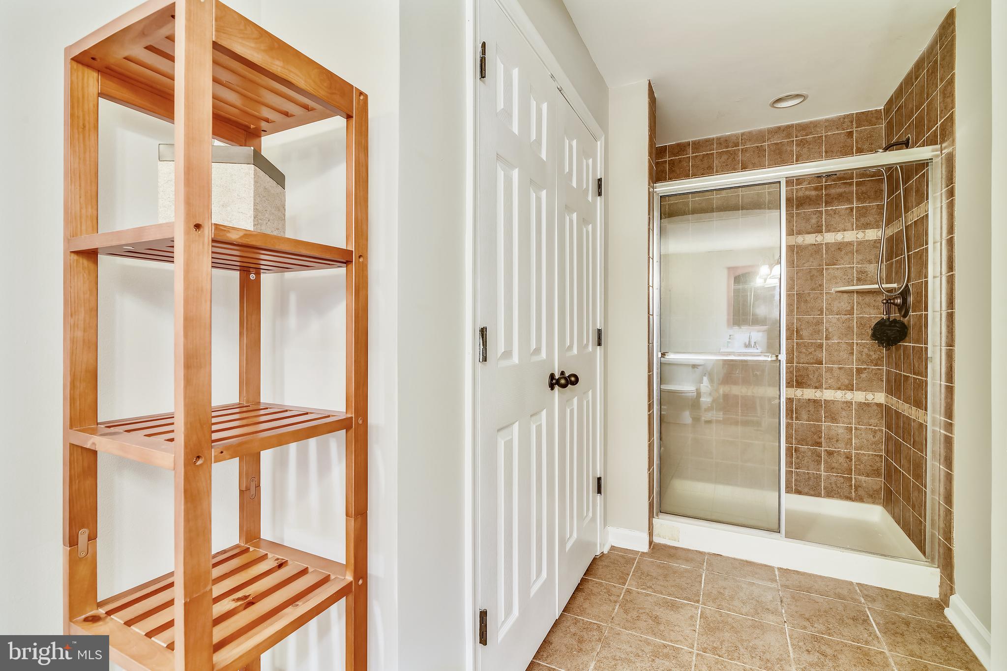7173 Baldwin Ridge Road Warrenton, VA 20187 - Photo 70 of 113 Lower level full bathroom