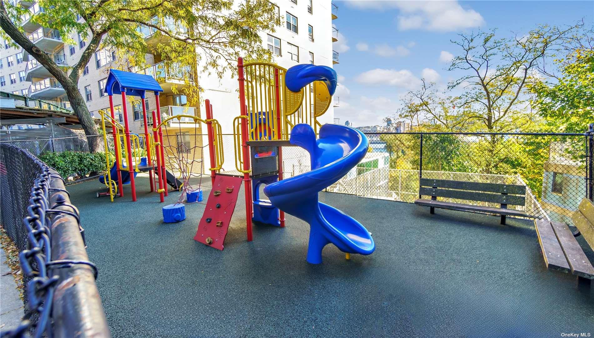 2400 Johnson Avenue, Unit 1B Bronx, NY 10463 - Photo 22 of 29