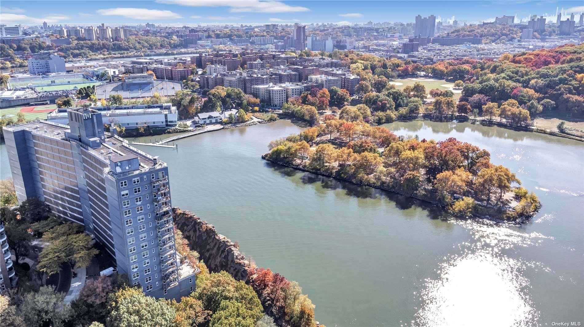 2400 Johnson Avenue, Unit 1B Bronx, NY 10463 - Photo 24 of 29 a view of a city and lake