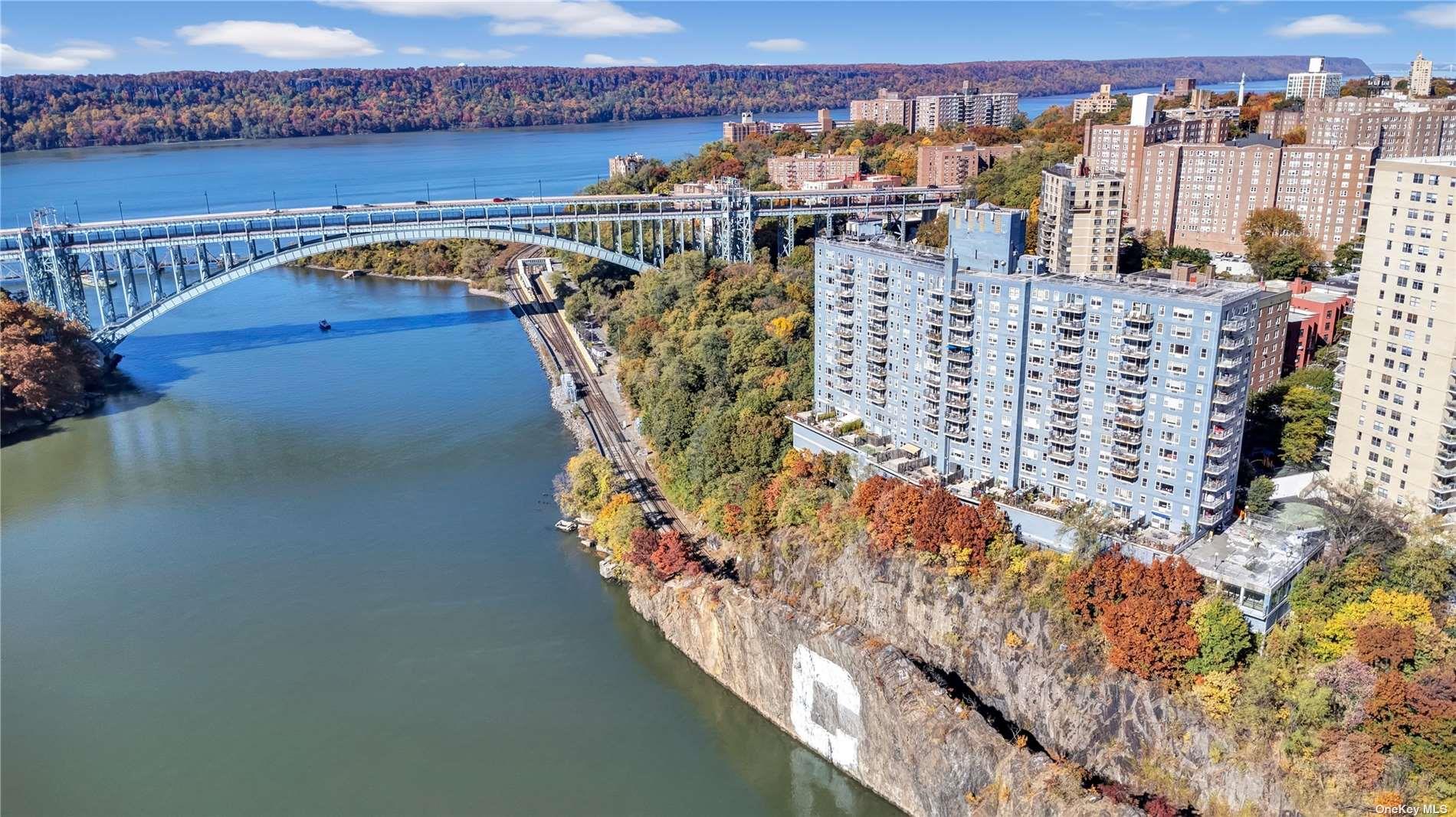 2400 Johnson Avenue, Unit 1B Bronx, NY 10463 - Photo 25 of 29 a view of building