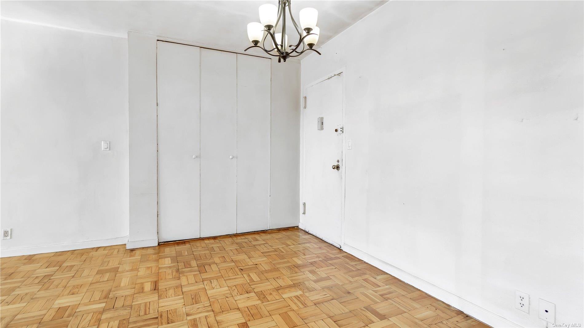 2400 Johnson Avenue, Unit 1B Bronx, NY 10463 - Photo 10 of 29 a view of a room with a ceiling fan