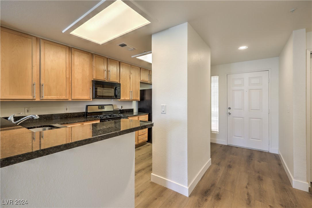 210 East Flamingo Road, Unit 124 Las Vegas, NV 89169 - Photo 13 of 35 Gallery Image 13