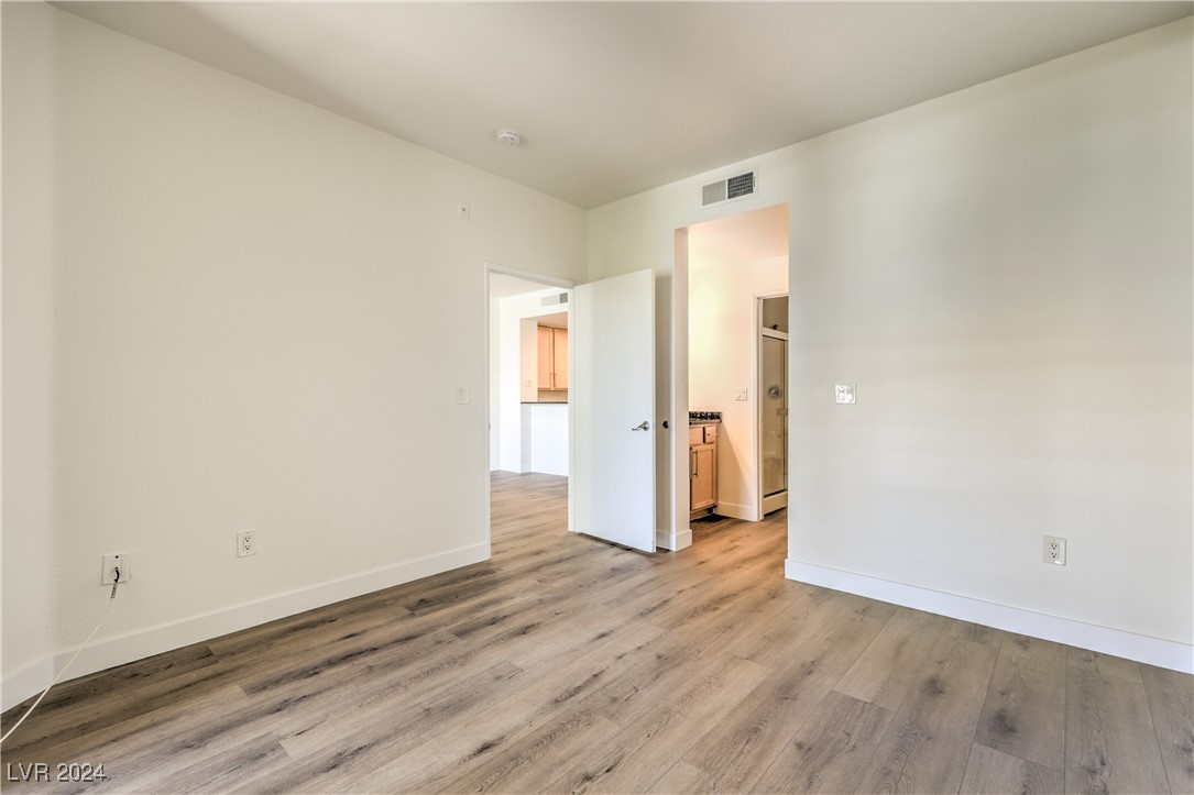 210 East Flamingo Road, Unit 124 Las Vegas, NV 89169 - Photo 14 of 35 Gallery Image 14