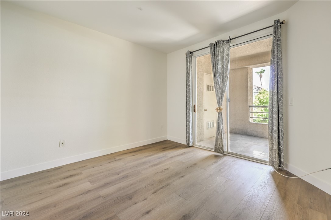 210 East Flamingo Road, Unit 124 Las Vegas, NV 89169 - Photo 2 of 35 Gallery Image 2
